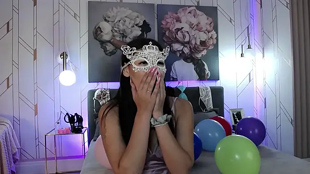 Leyla_Sparks webcam