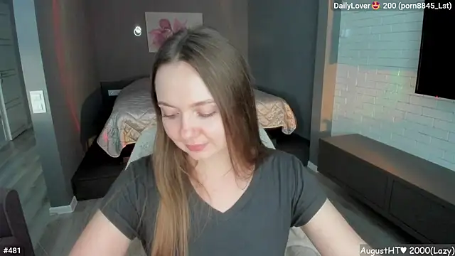 LizaGost live cam on StripChat