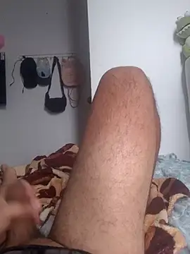 Guerrj live cam on StripChat