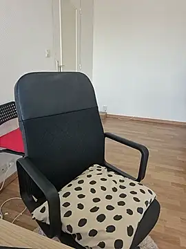 JennyCoquine webcam