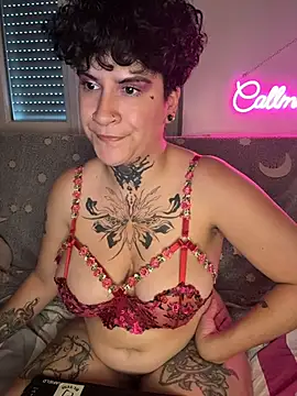 callmelouve webcam