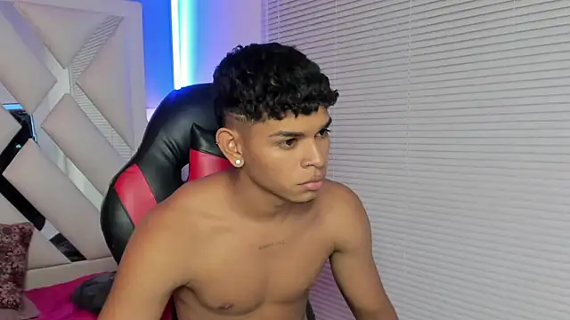 nova_mitchell7