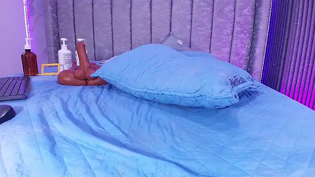rubihops live cam on StripChat