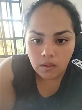 MiaBloom0 webcam