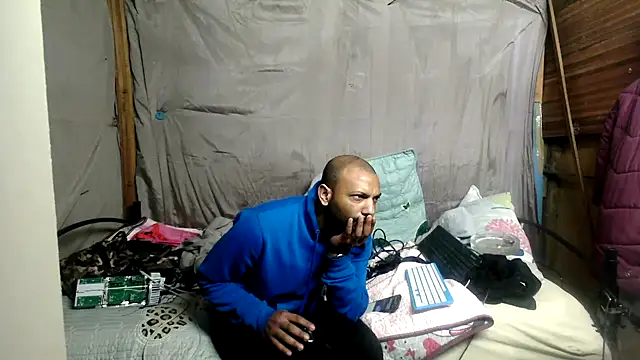 Camodick live cam on StripChat