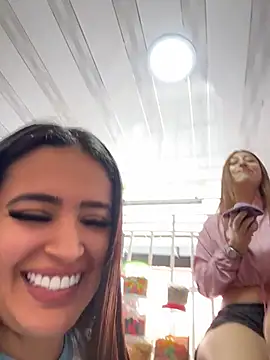 Sara_fun webcam