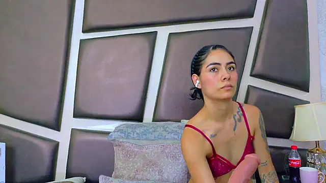 NicoleEsposito webcam