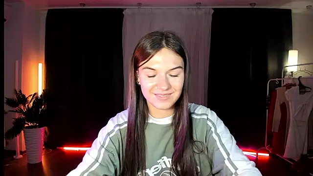 luna_lust_212 webcam