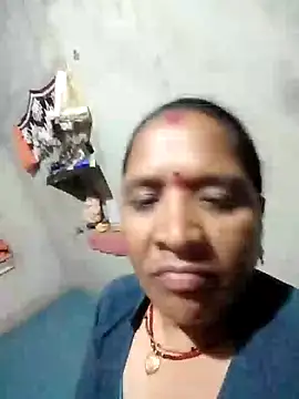 Loomaraj live sex cam