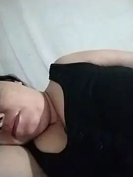 Naaya8109 webcam