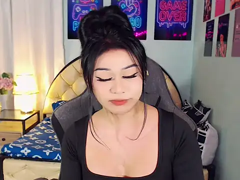 SexxyTsLoverr webcam