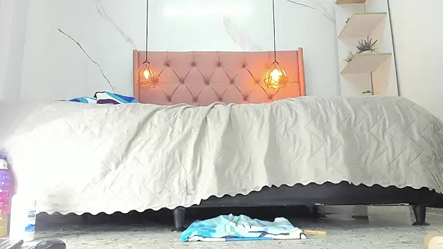 Belle_Brunette webcam