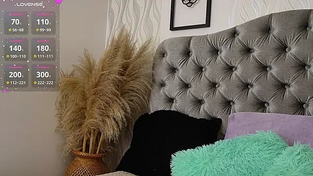 katt_eyes__ webcam
