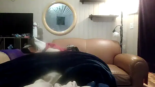 darnette_daisy webcam