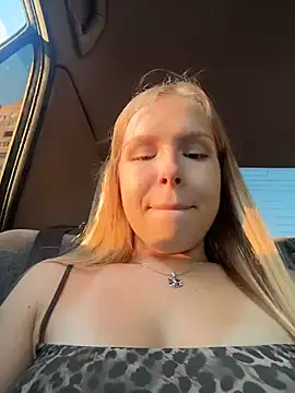 Liza_risky webcam