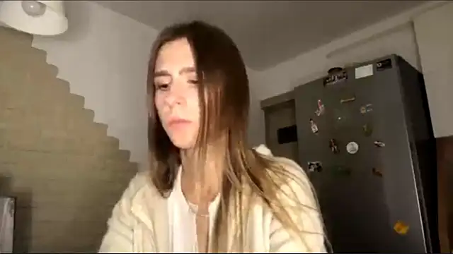 ZaraGuyette webcam
