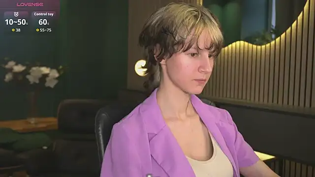 Senpai_Sins webcam