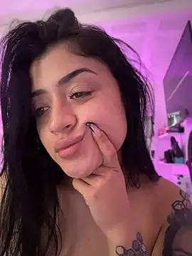 lucianaroy webcam