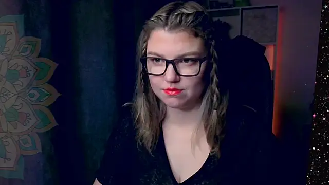 VioletteWay live cam on StripChat