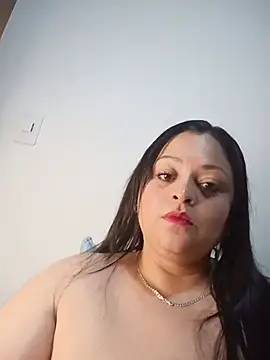 Julieta_BBW live cam