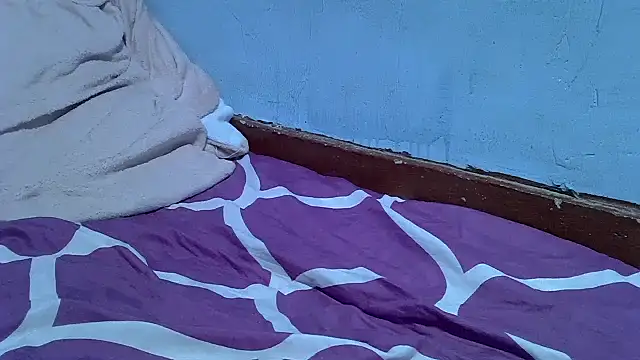 blackgal2 live cam on StripChat