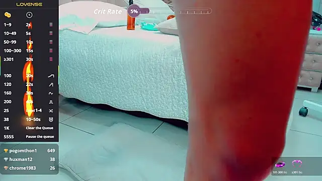 EmilyZaennz live cam on StripChat