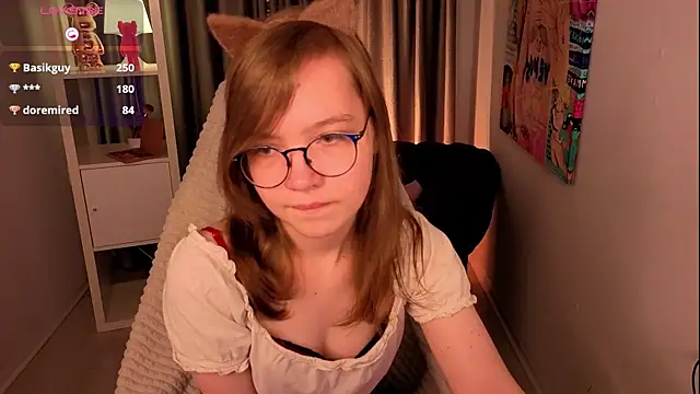 LiaBroock live cam