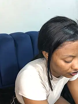 Youngling05 live sex cam