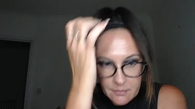 Humiliatrixxxx webcam