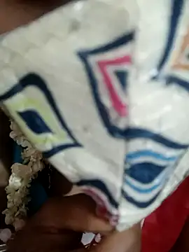 Madhusri_Tamil_Telugu