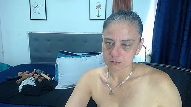 sasi_luna webcam