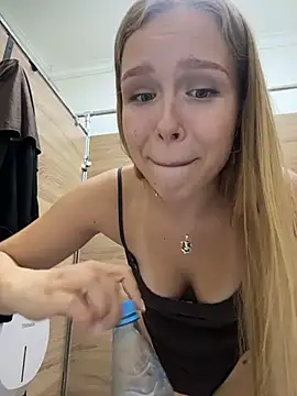 Liza_risky webcam