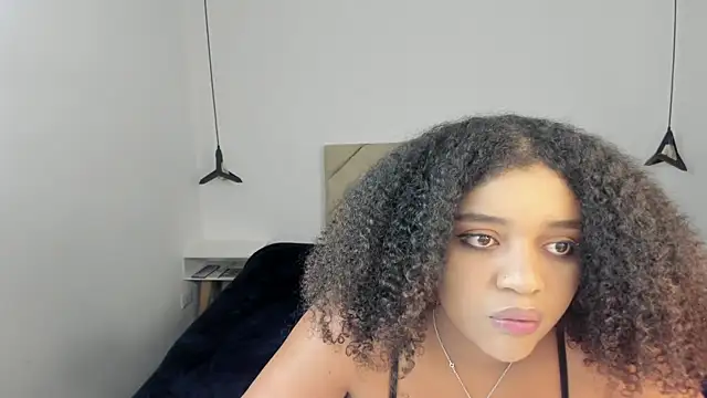 Natasha_rose__