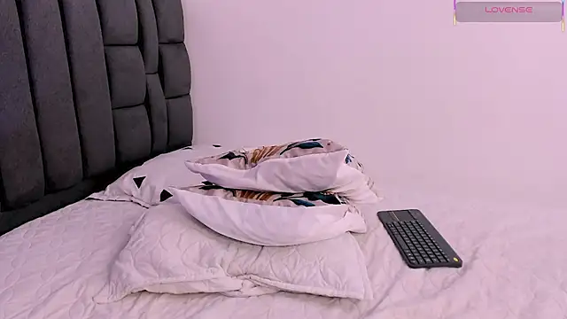 Mia_Gothzx