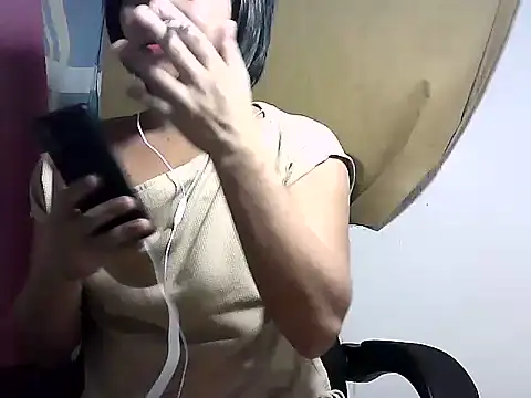bj_l0ve webcam