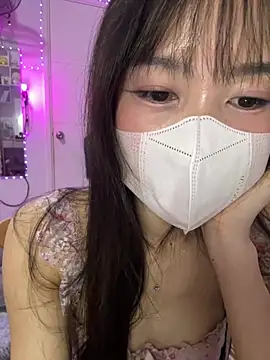 Lov3lily webcam