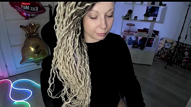 HoneySallyMoore webcam