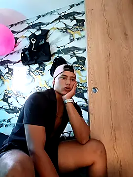 Hiroshi_Shen webcam