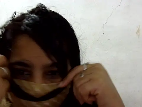 Nisha_As live cam on StripChat
