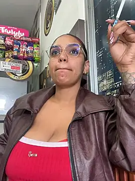 Sara-77 webcam