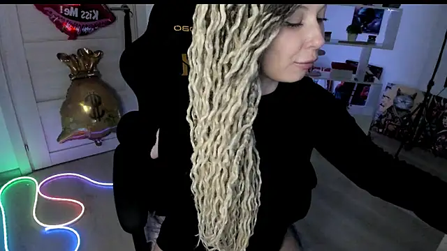 HoneySallyMoore webcam