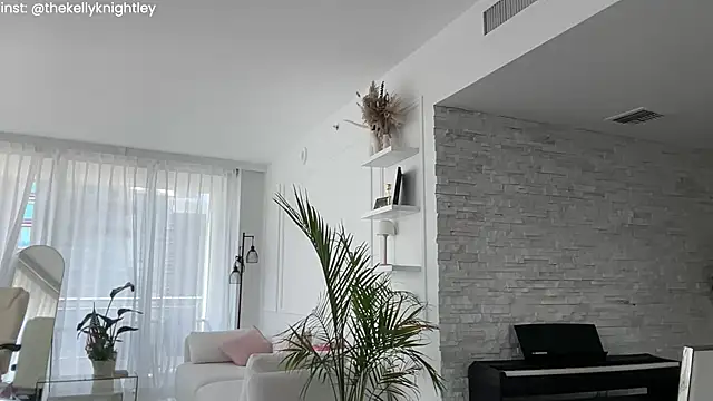 Ohbabykelly webcam
