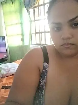 MiaBloom0 webcam