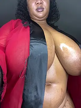 MayaPassion live cam on StripChat