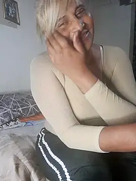 Goodgirlsue_77 webcam