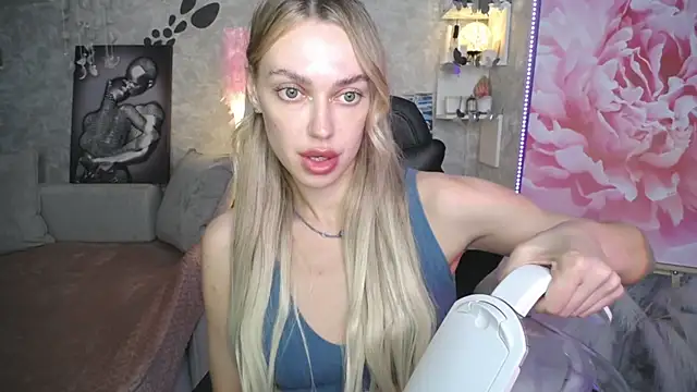 NickyAdamidi webcam
