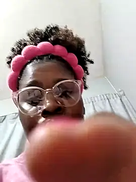 Cherrydollx webcam