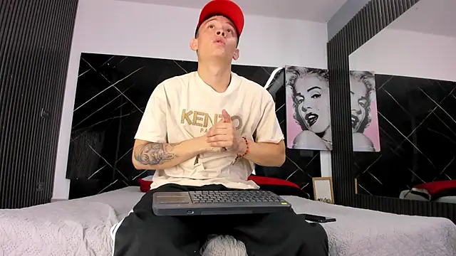 Robinlion91 webcam