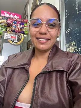 Sara-77 webcam