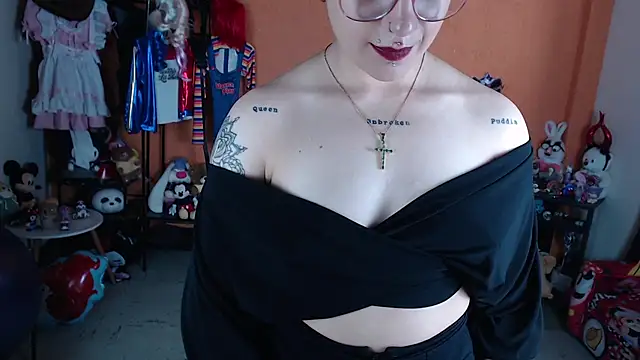 MissMiia2 webcam